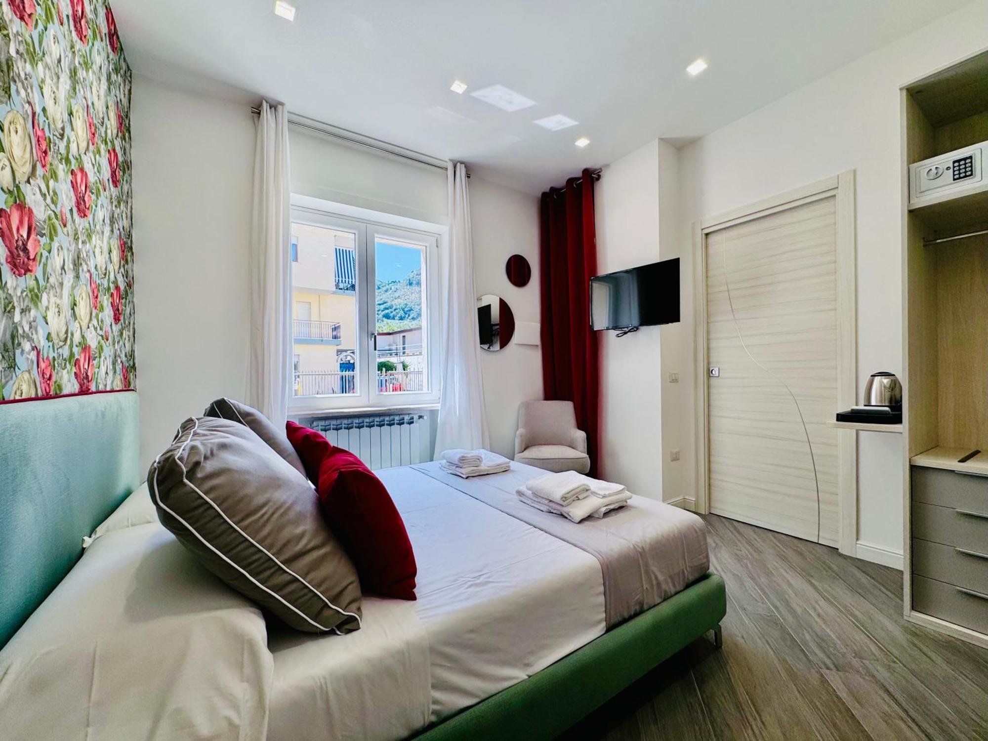 Yourhome - Santa Lucia Rooms Sorrento Exteriér fotografie