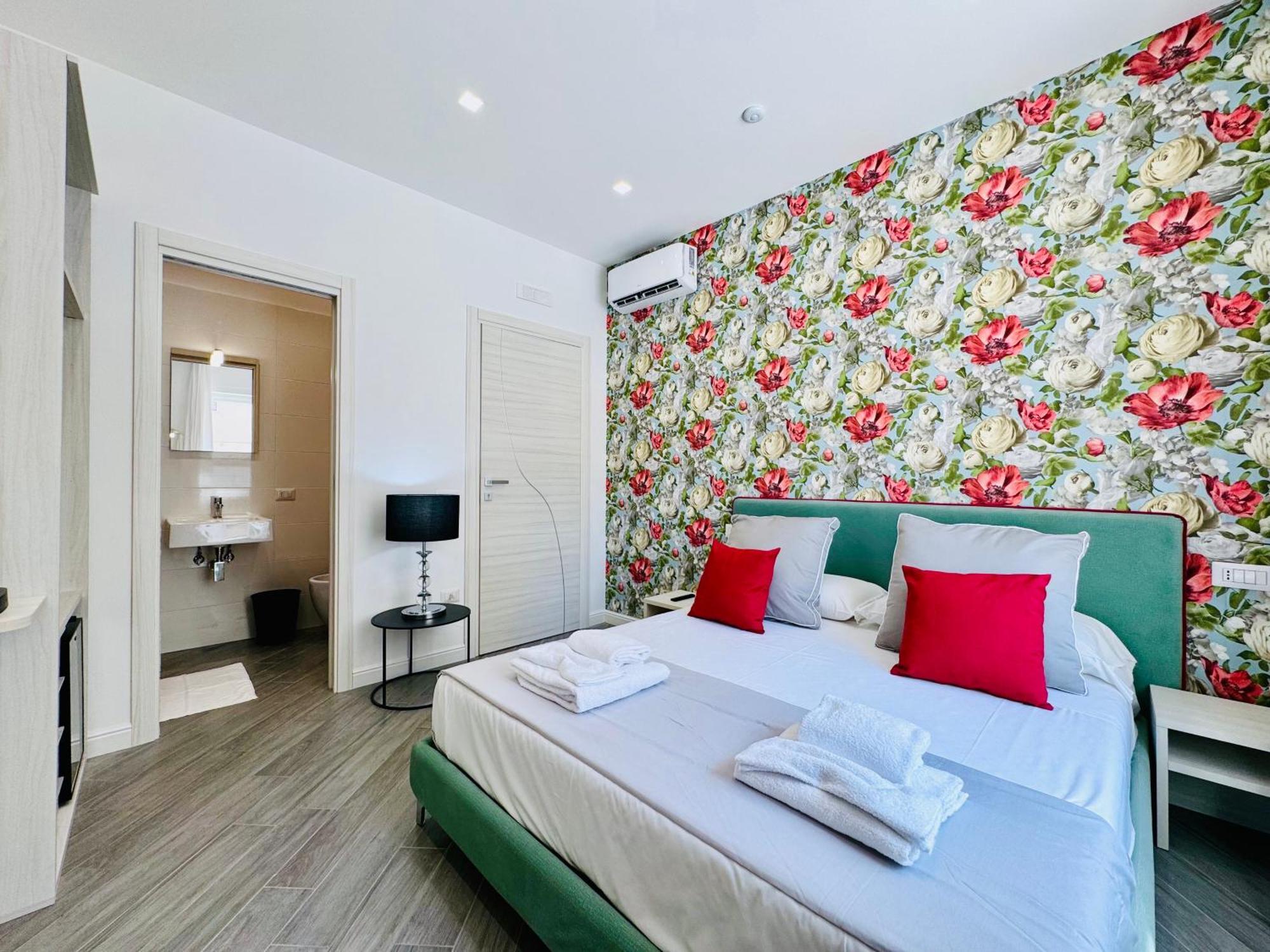 Yourhome - Santa Lucia Rooms Sorrento Exteriér fotografie