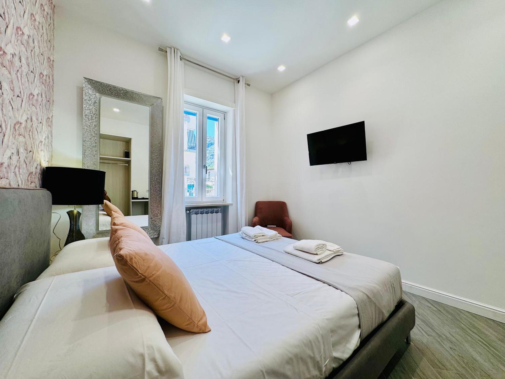 Yourhome - Santa Lucia Rooms Sorrento Exteriér fotografie