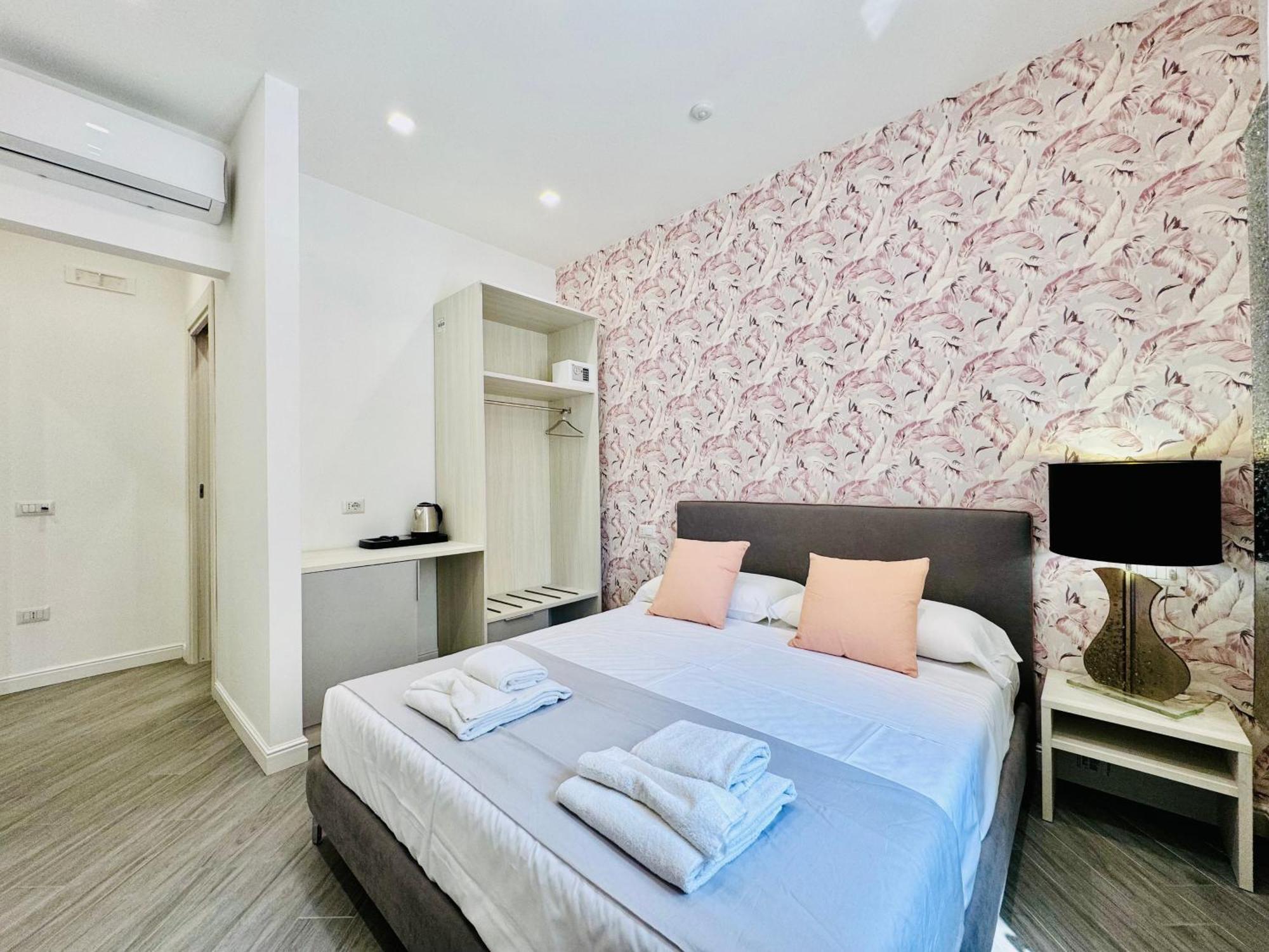 Yourhome - Santa Lucia Rooms Sorrento Exteriér fotografie